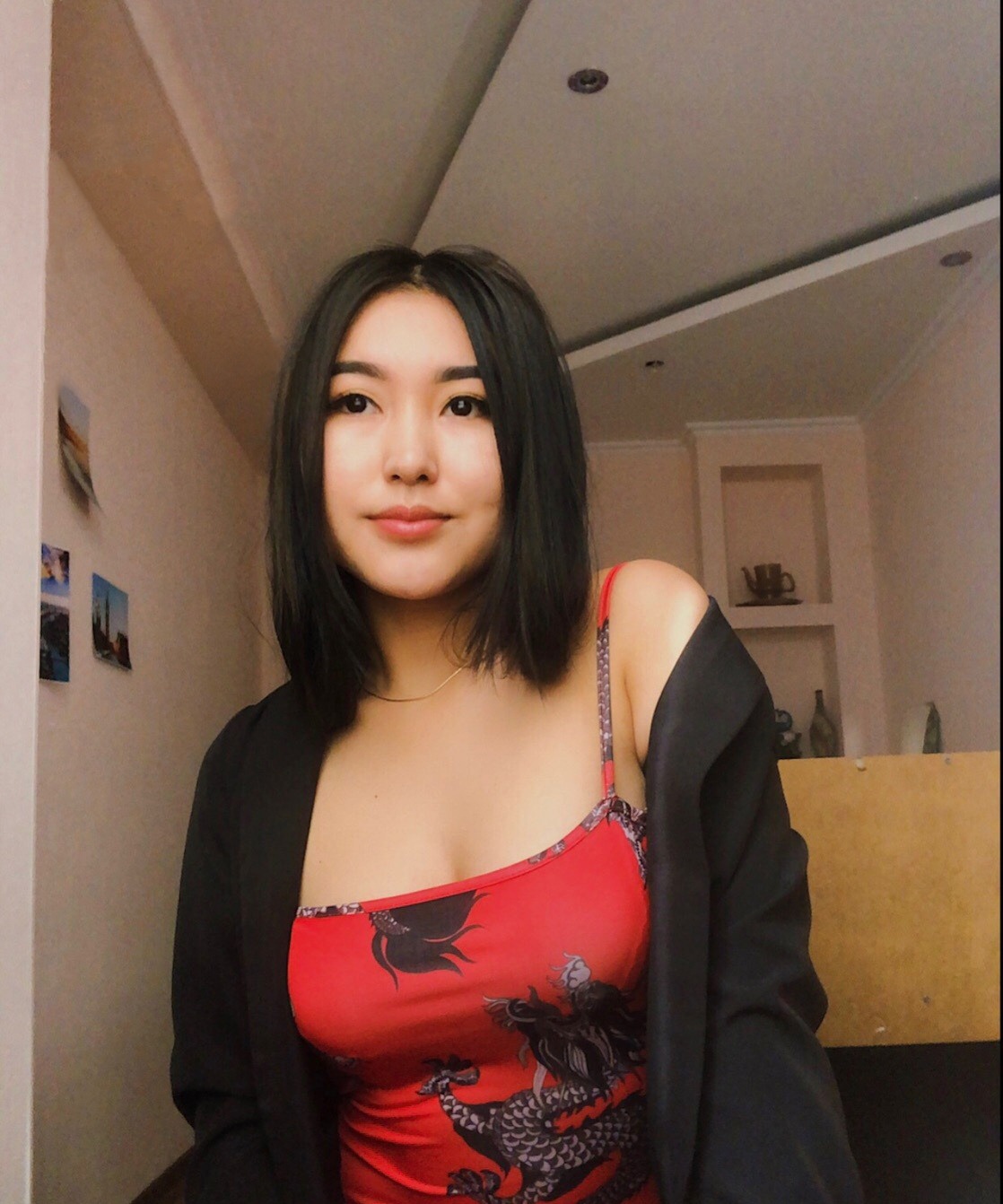 Неля привлекательная девушка из Зверево цена от 3000 руб