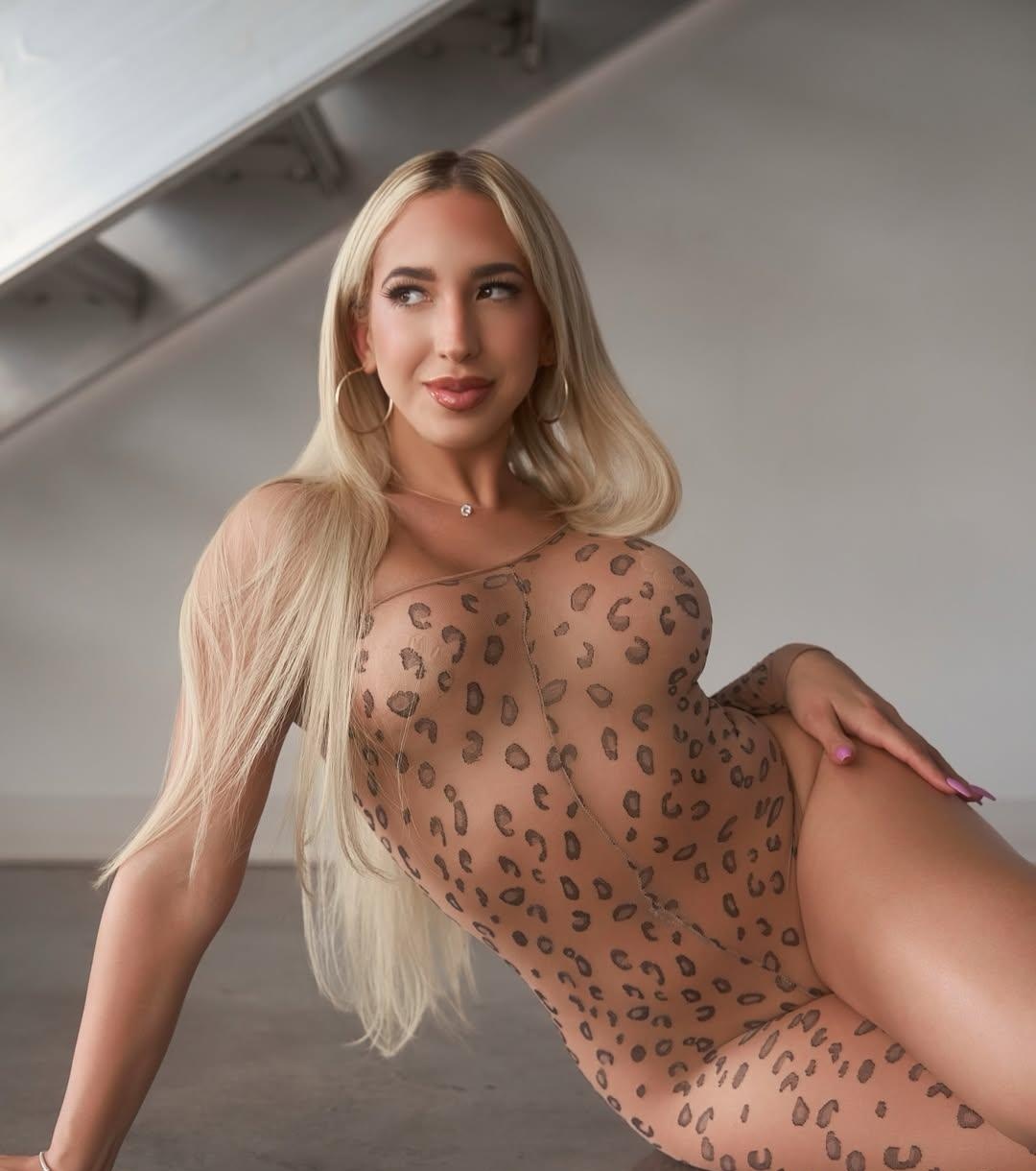 Индивидуалка Молли, доступна для личного знакомства от 8000 руб