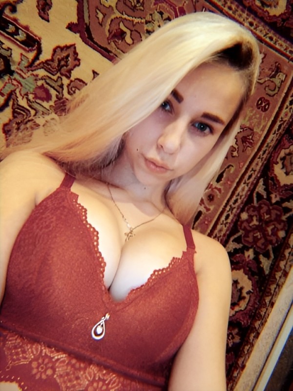 Адель из Зверево